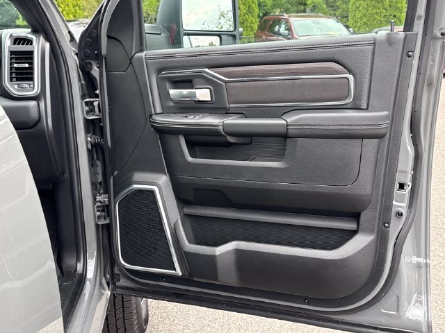 New 2026 Ceramic Gray Clear-Coat Exterior Paint RAM Laramie image 23