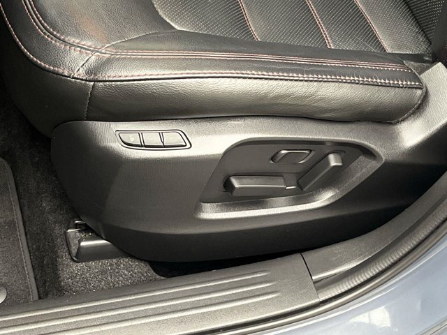 Certified Used 2025 Polymetal Gray Metallic Mazda 2.5 S Carbon Edition image 11