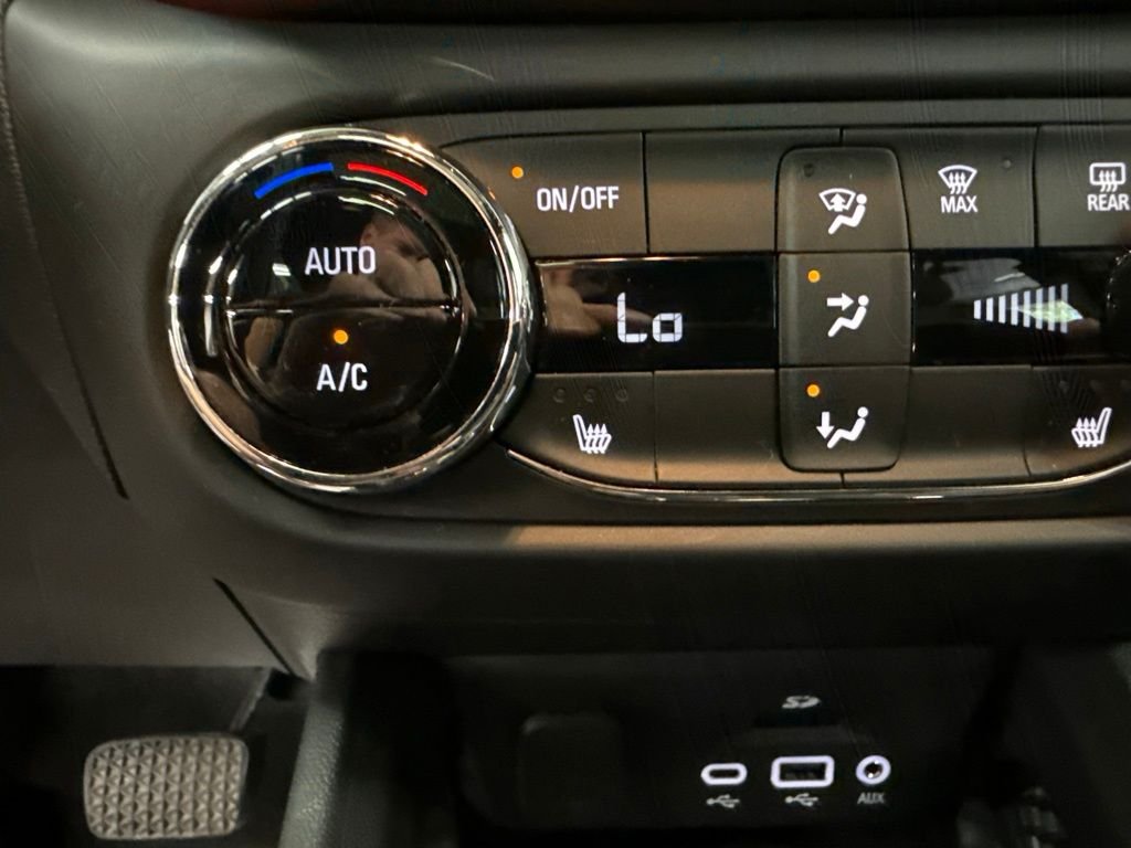 Used 2023 White Chevrolet RS image 31
