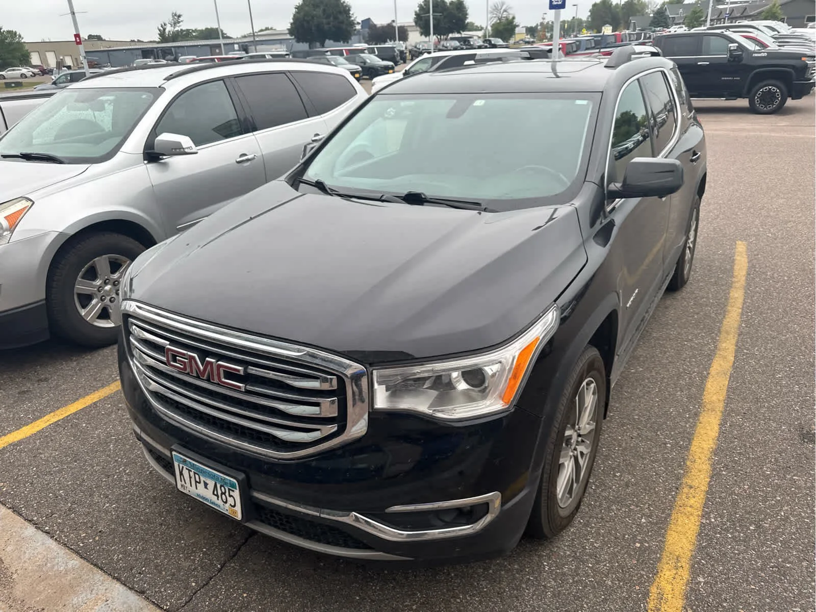 Used 2018 GMC Acadia SLE-2 with VIN 1GKKNSLS8JZ247206 for sale in Cambridge, MN