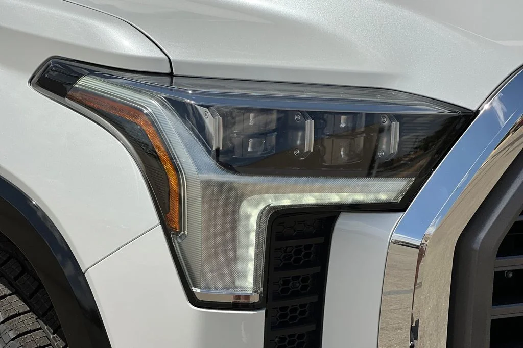 New 2026 Wind Chill Pearl Toyota 1794 Edition image 31