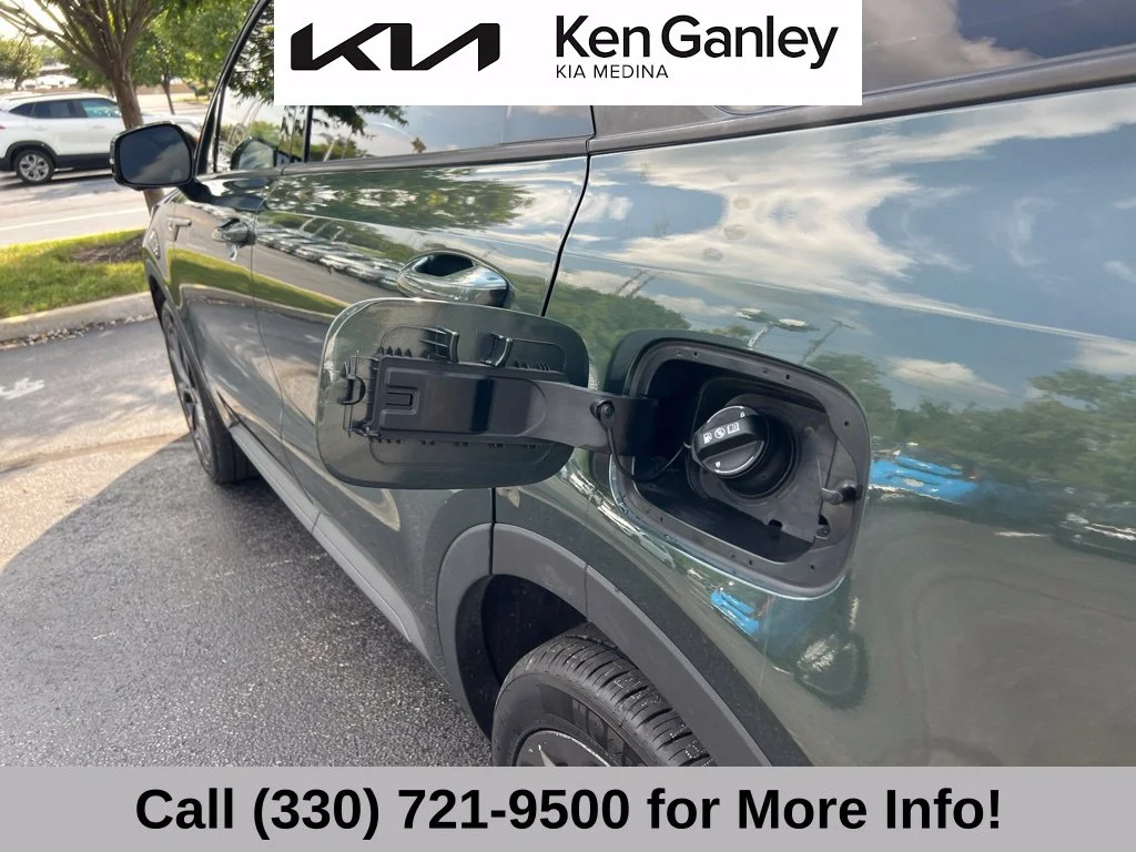 Certified Used 2022 Green Kia X-Line SX Prestige image 48