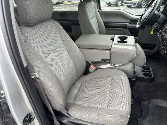 Used 2019 Silver Ford XLT image 34
