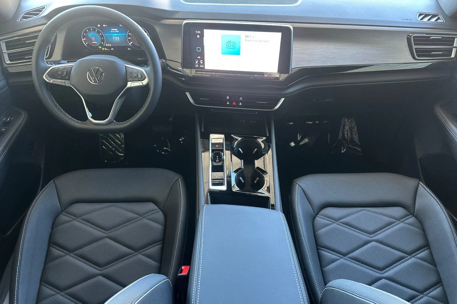 New 2026 Gray Volkswagen 2.0T SE w/Technology image 12