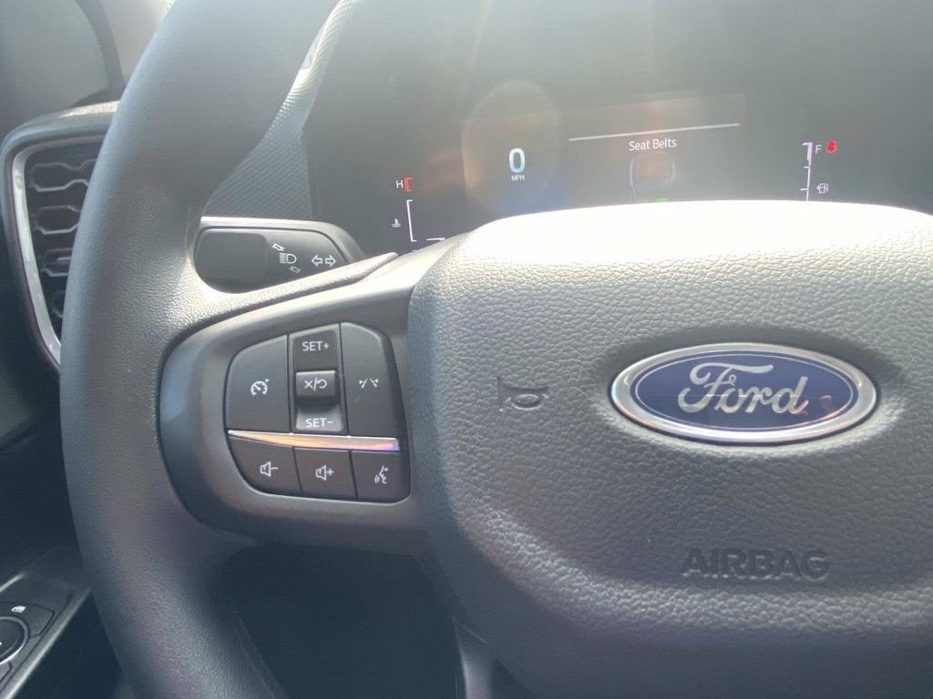 New 2026 Oxford White Ford XL image 19