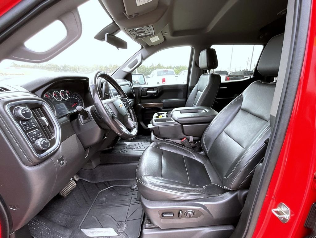 Used 2020 Red Chevrolet LT image 10