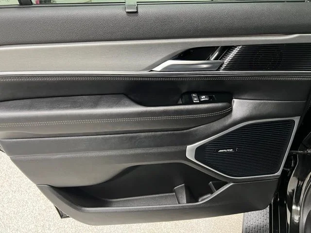 2023 Jeep Wagoneer Series II - Photo 43