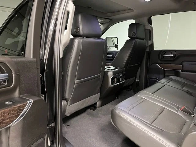 Used 2022 Black GMC Denali image 45
