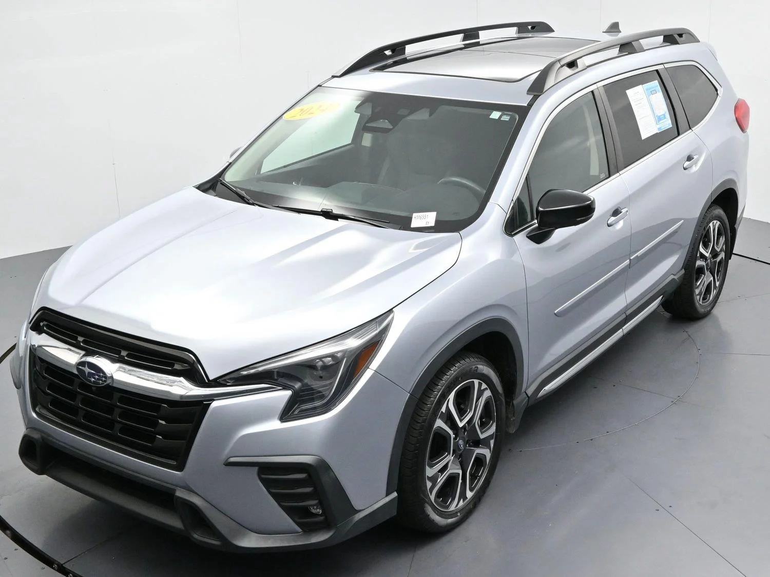 Used 2024 Ice Silver Metallic Subaru Limited image 46
