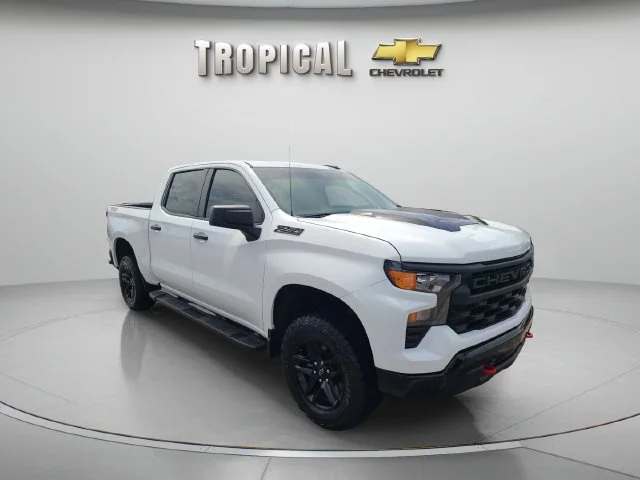Used 2024 Summit White Chevrolet Custom Trail Boss image 7