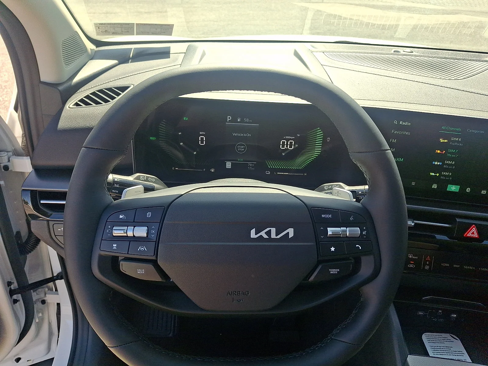 New 2027 White Kia EX image 18