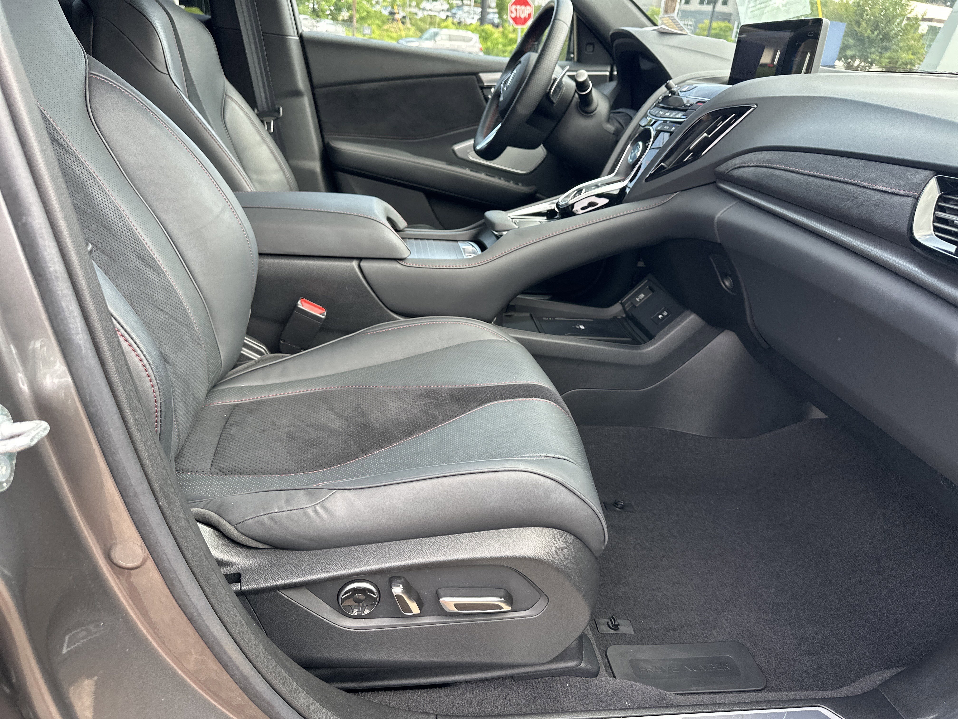 Used 2024 Liquid Carbon Metallic Acura w/A-Spec Package image 16