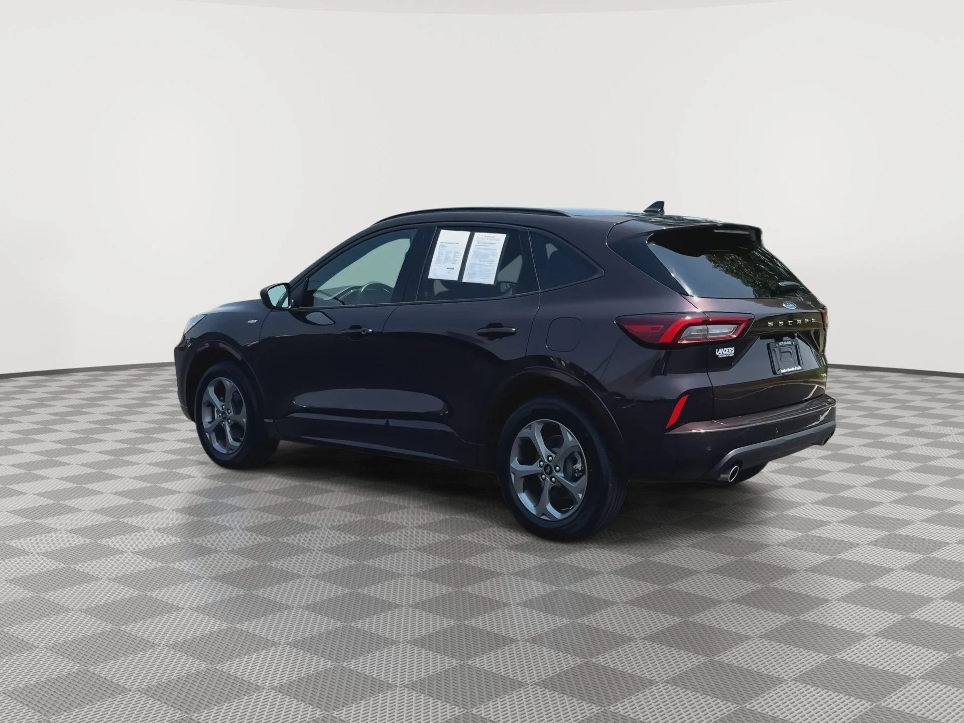 Used 2023 Cinnabar Red Metallic Premium Colorant Ford ST-Line image 6