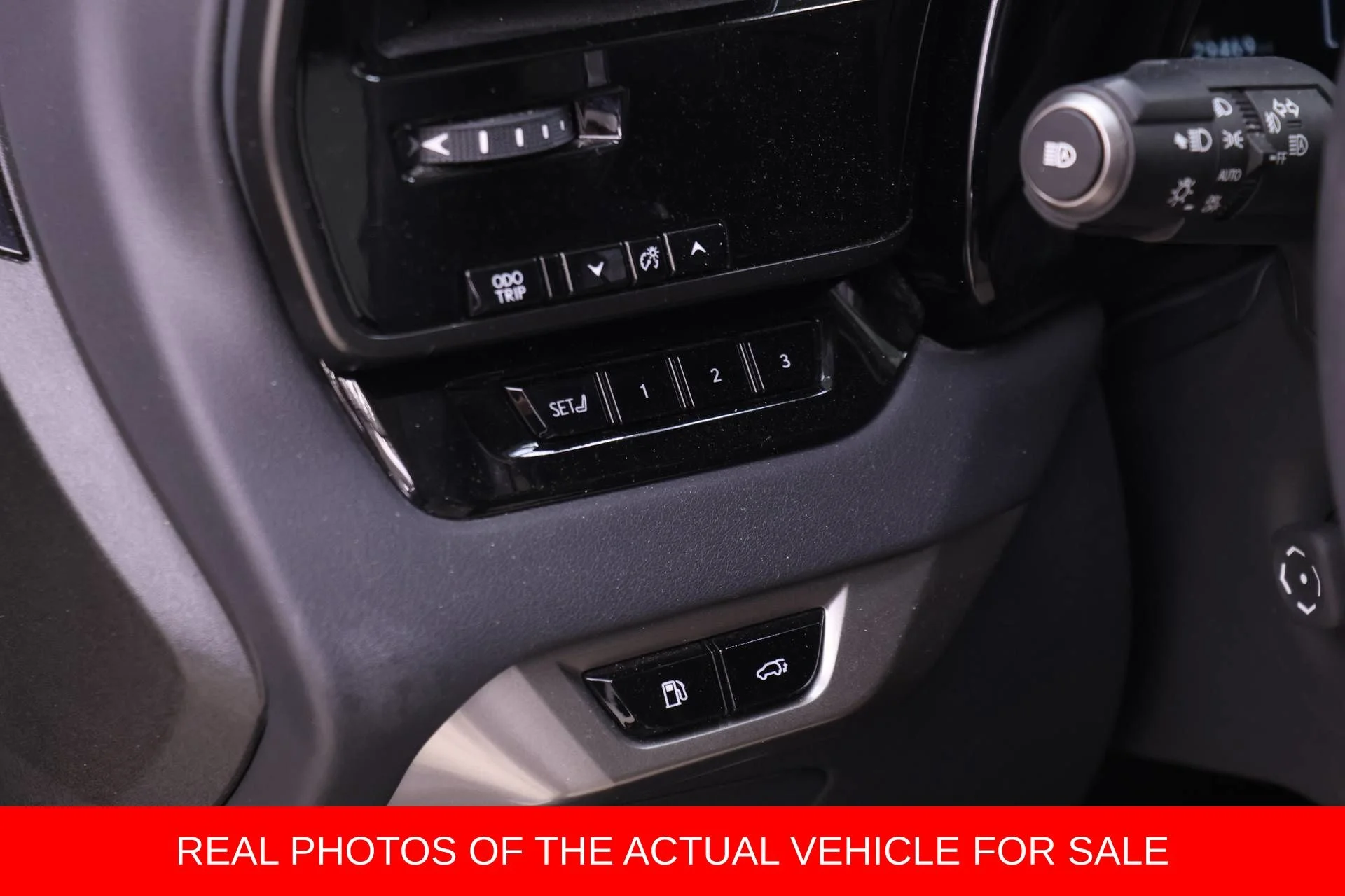 Used 2023  Lexus 350 Premium Plus image 14