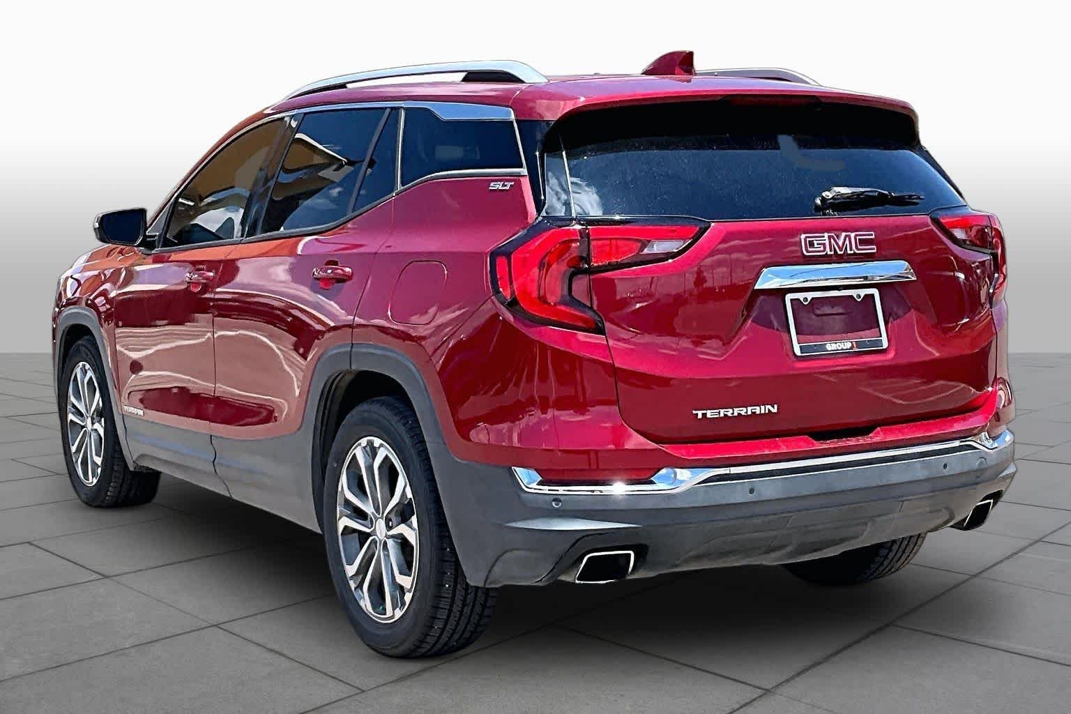 Used 2018 Red Quartz Tintcoat GMC SLT image 12