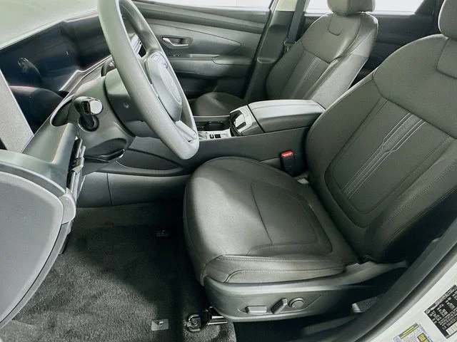 New 2026 Hyundai TUCSON SEL