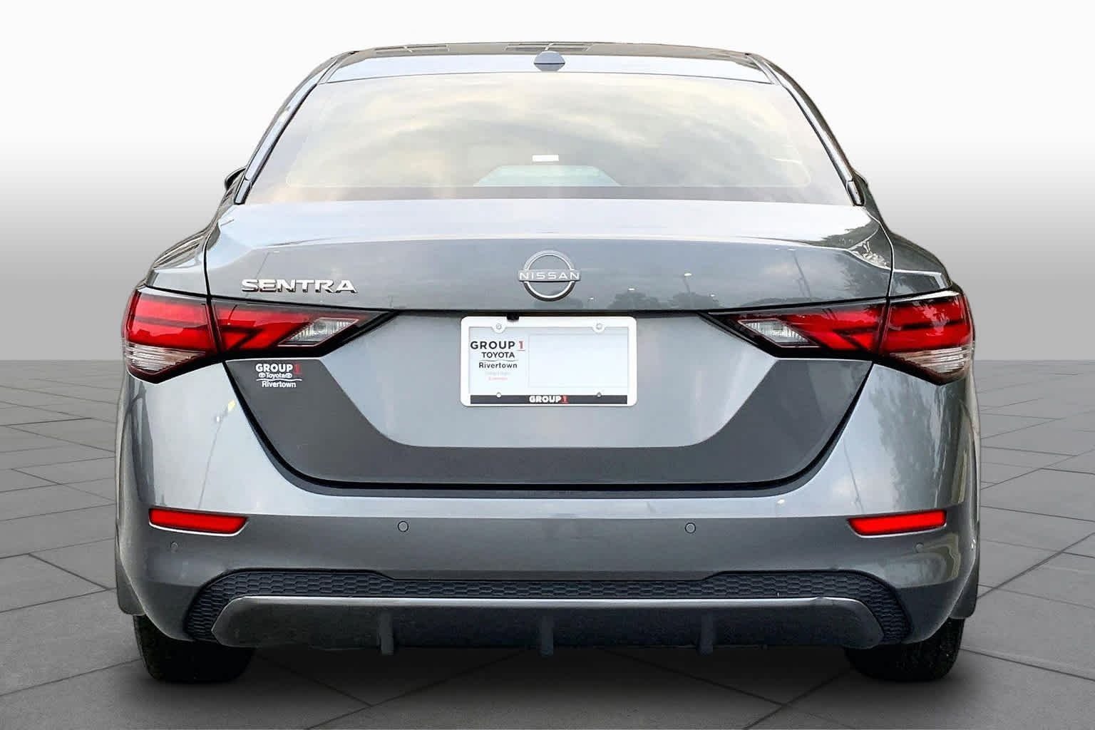 Used 2025 Gun Metallic Nissan SV image 5