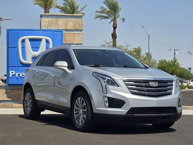 Used 2017 Radiant Silver Metallic Cadillac Luxury image 3
