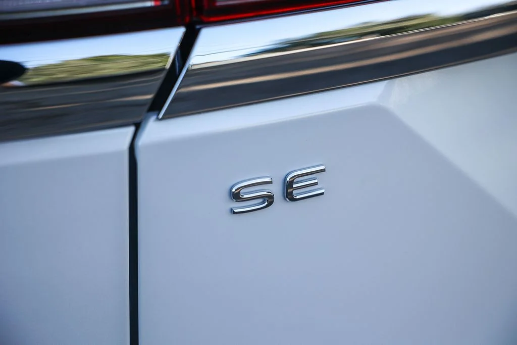 2026 Volkswagen Atlas SE w/Tech - Photo 10