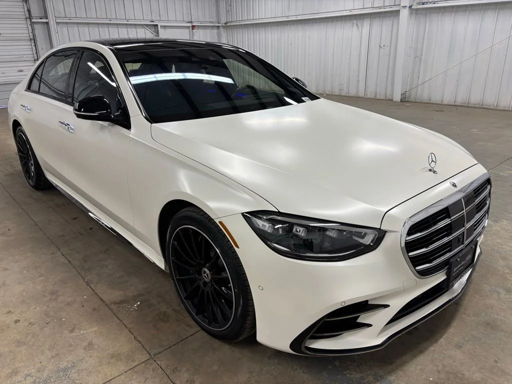 Used 2023 White Mercedes-Benz S 580 image 2
