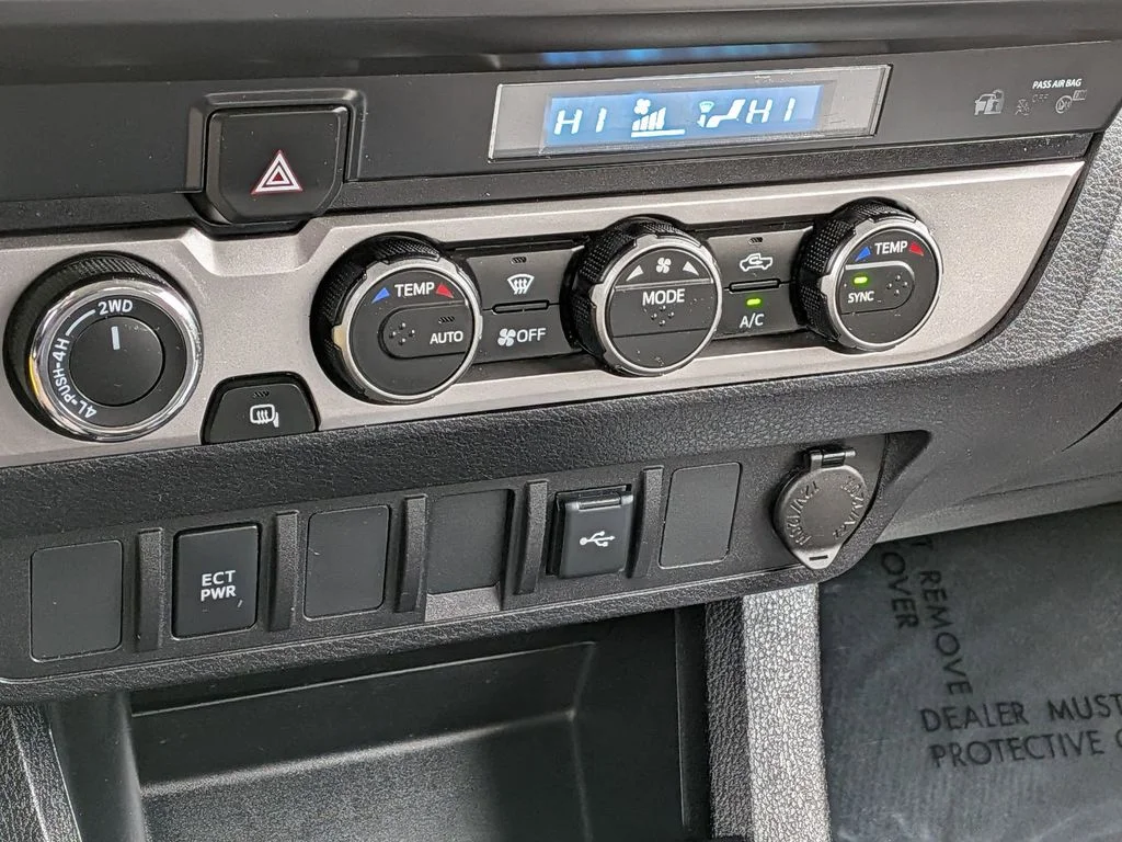 Used 2022 Gray Toyota SR image 18