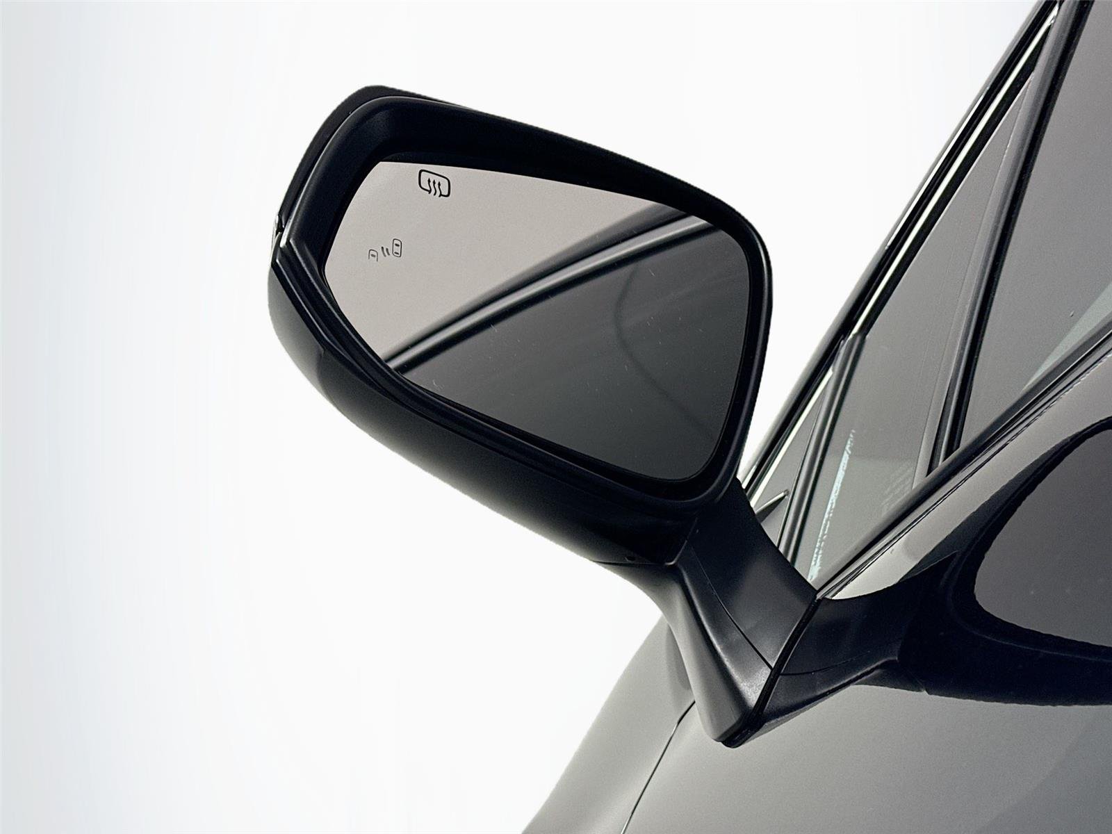 Used 2022 Midnight Black Metallic Toyota LE image 5