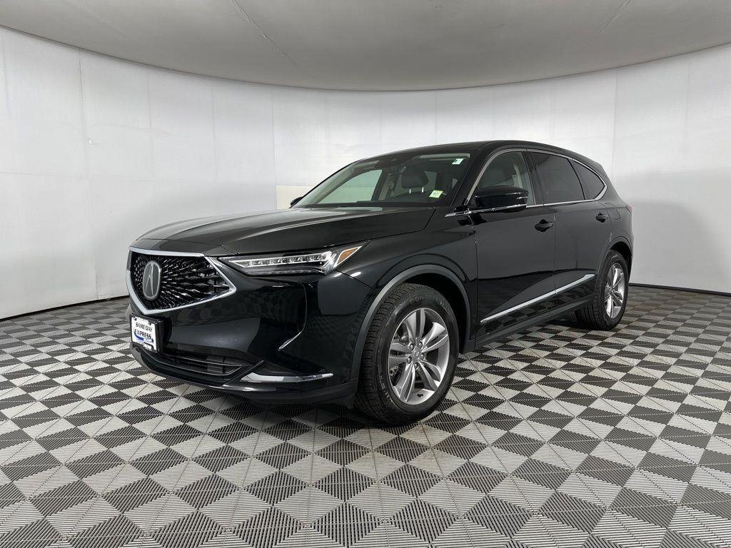 Used 2023 Majestic Black Pearl Acura 3.5L image 4