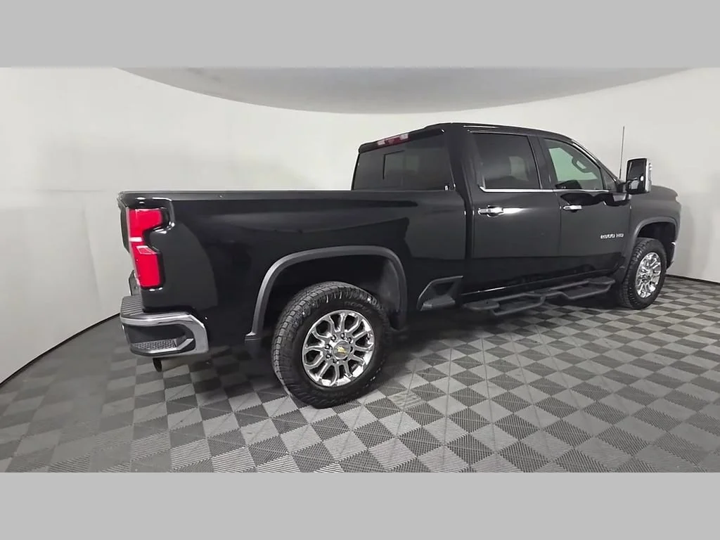 Used 2025 Black Chevrolet LTZ image 42