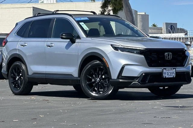 Certified Used 2023 Silver Honda Sport image 2