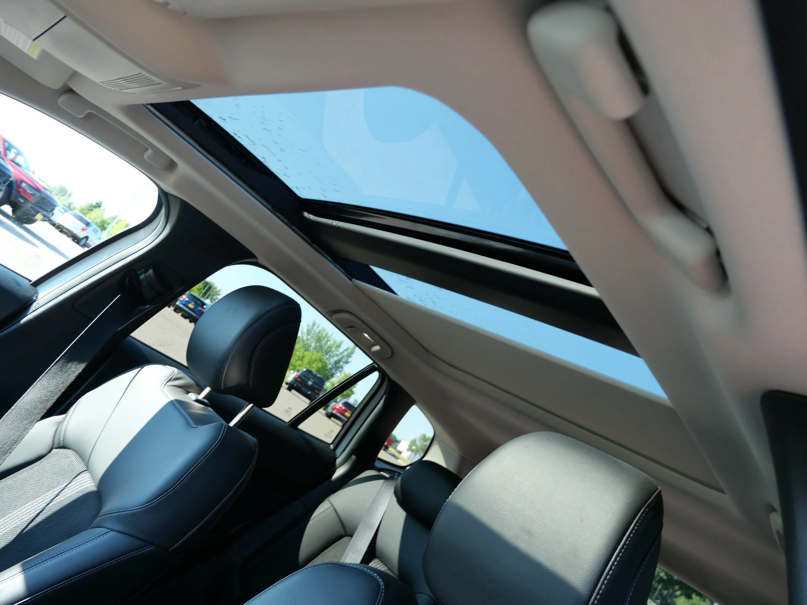 Used 2024 Wind Chill Pearl Mazda 2.5 S Premium Package image 19