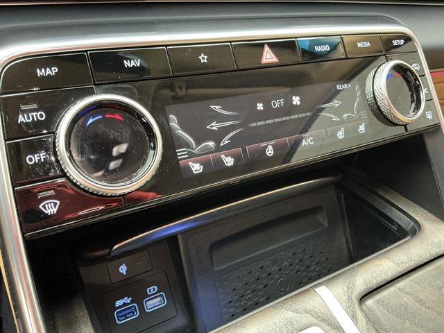 Certified Used 2024 Alta White Genesis PRESTIGE SIGNATUR image 12