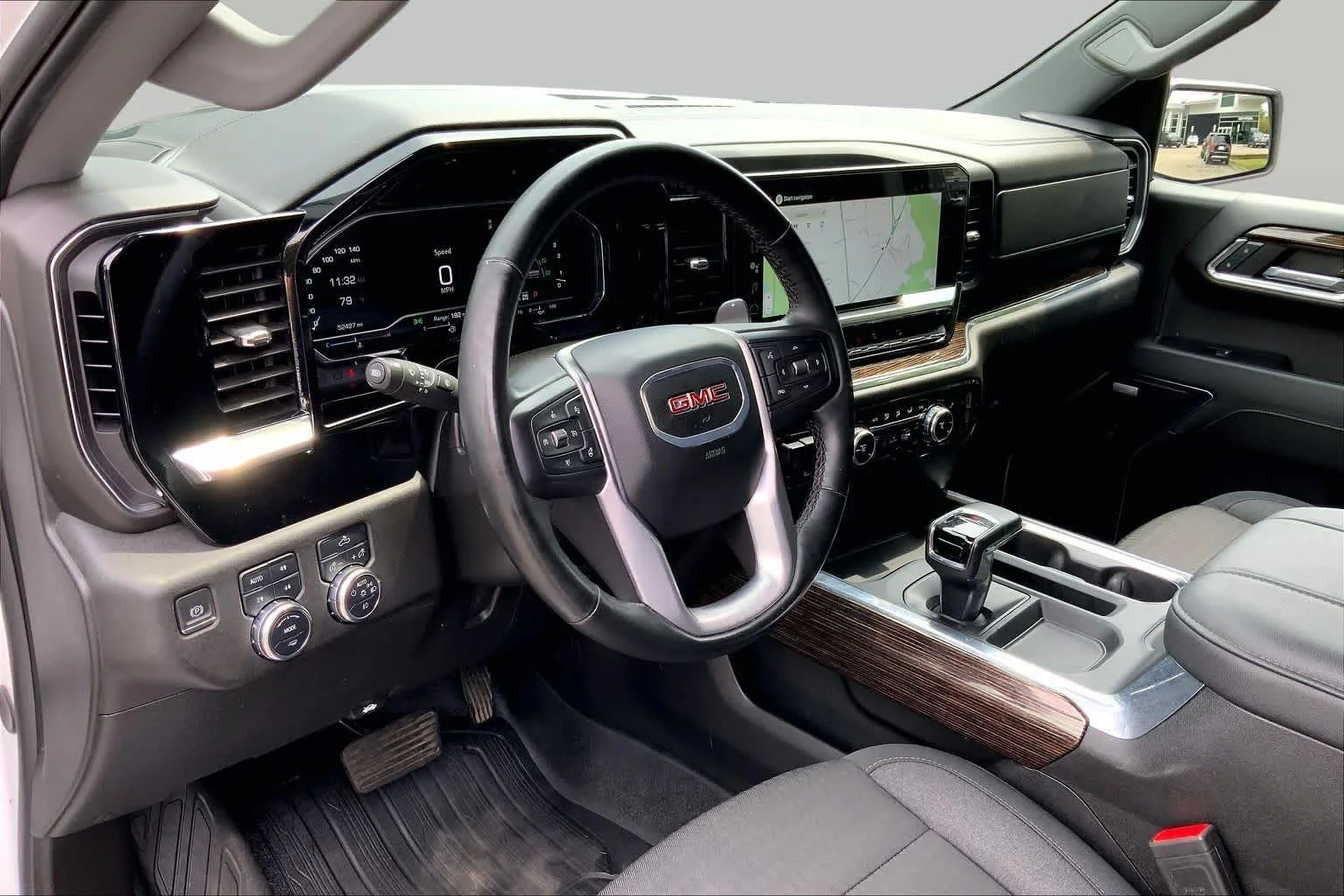 Used 2024 Summit White GMC Elevation image 18