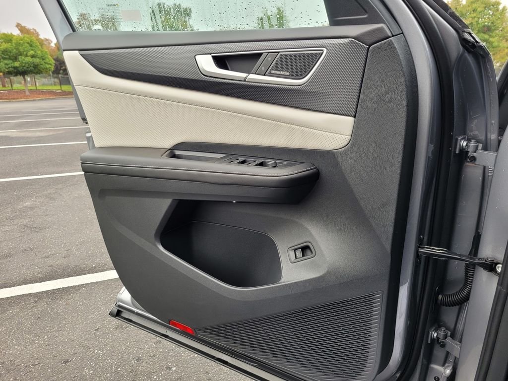 New 2026 Silver Volkswagen 2.0T SEL Premium R-Line image 24