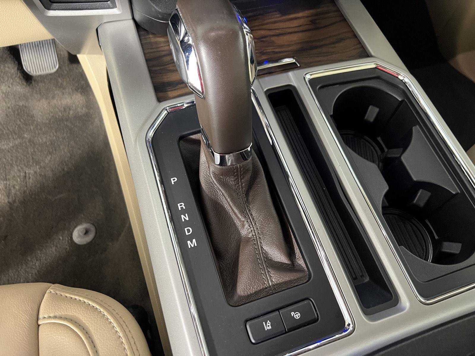 Used 2019 Agate Black Ford LARIAT image 32