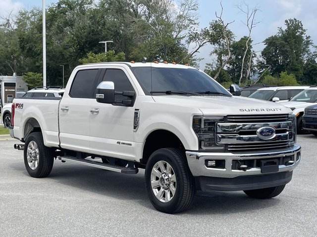 2017 Ford F-350 Super Duty Lariat