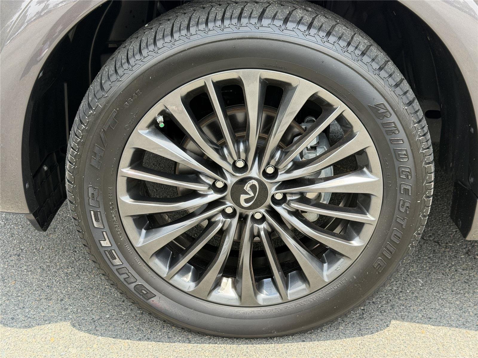 Certified Used 2024 Anthracite Gray INFINITI Premium Select image 38