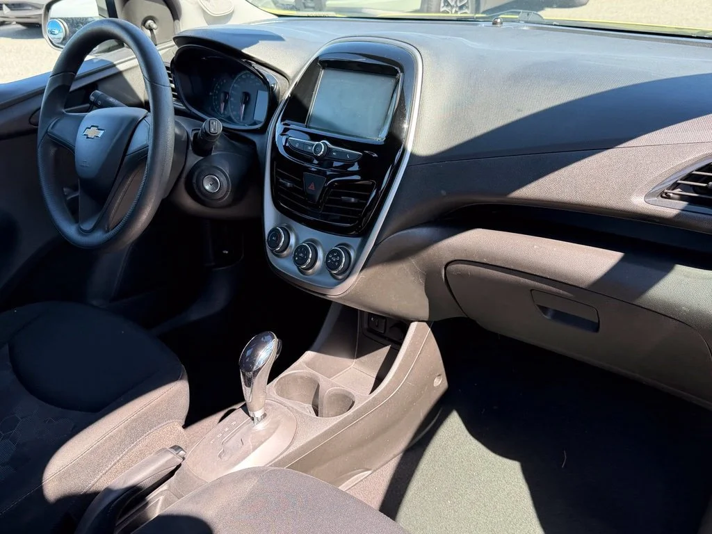 Used 2018 BRIMSTONE Chevrolet LS image 25