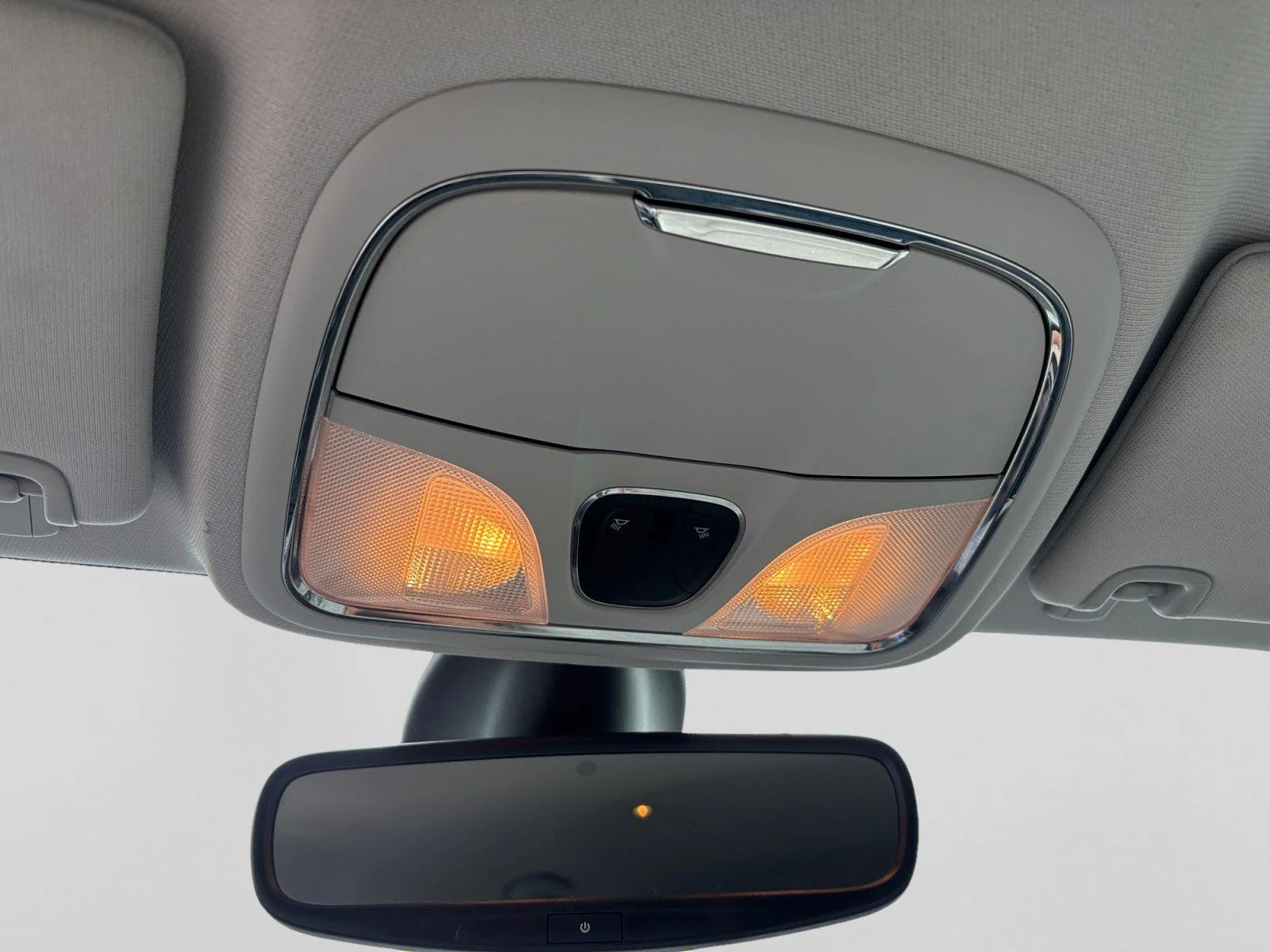 Used 2019 Sting-Gray Clearcoat Jeep Limited image 31