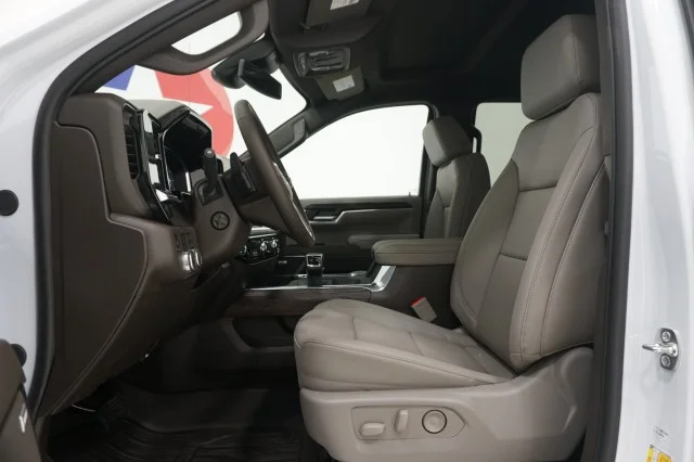 New 2026 Glacier White Tricoat GMC SLT image 15