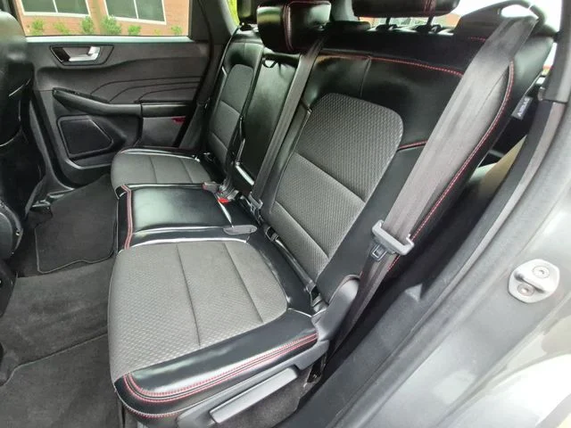 Used 2025 Gray Ford ST-Line image 28
