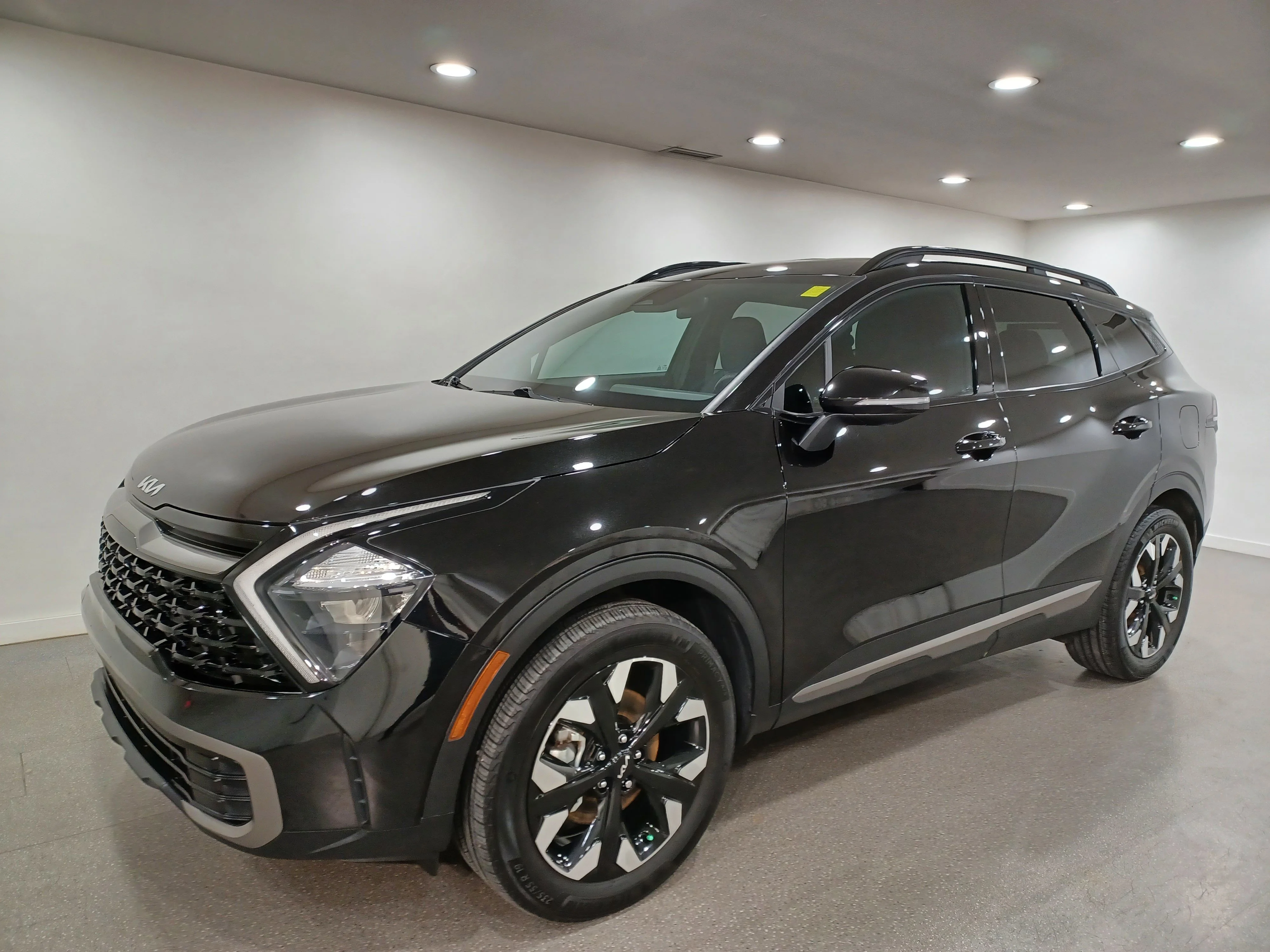 Certified Used 2023 Fusion Black Kia X-Line *Adaptive Cruise | Remote Start | Htd Lthr & Wheel | Blind Spot Detection | Lane Keep Assist image 2