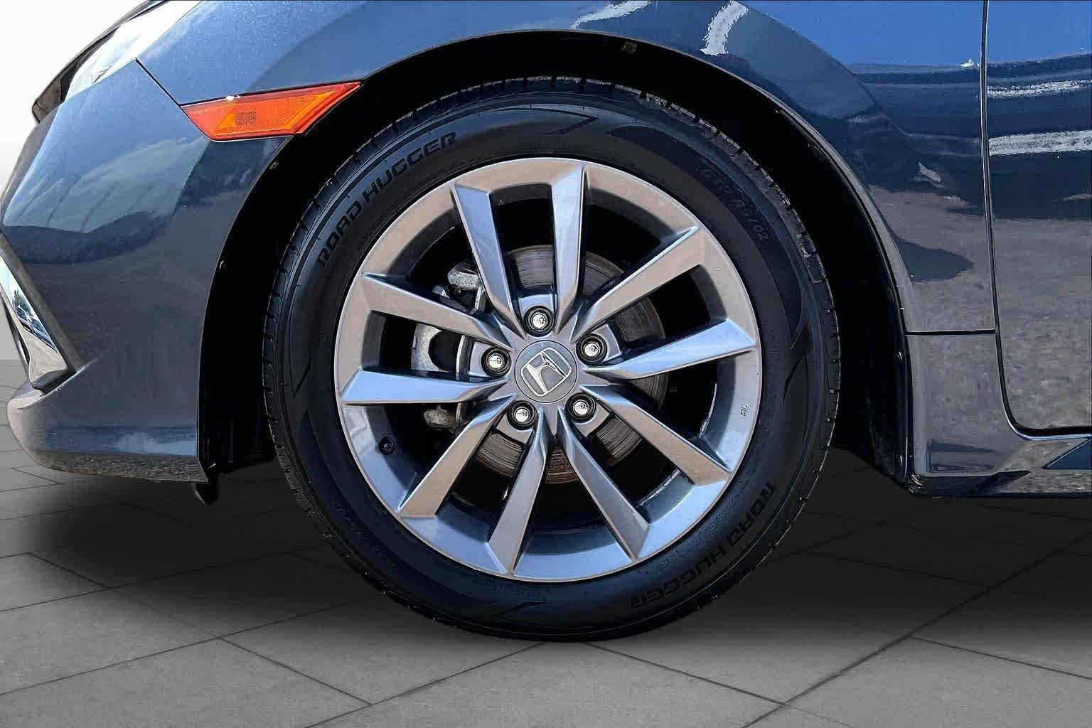 Used 2019 Cosmic Blue Metallic Honda EX image 11