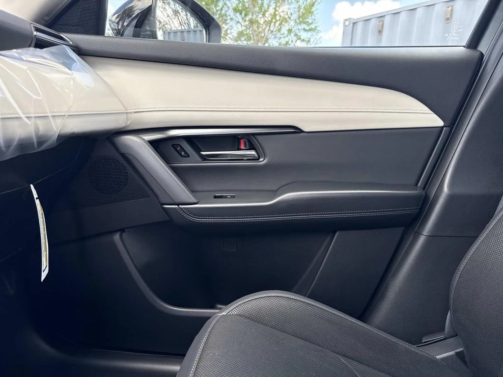 New 2026 Navy Blue Mica Mazda 2.5 S Preferred AWD image 29