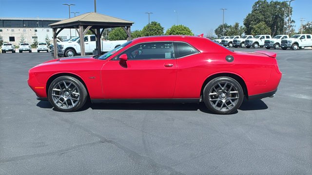 Used 2016 Redline Red Tricoat Pearl Dodge R/T Plus image 6