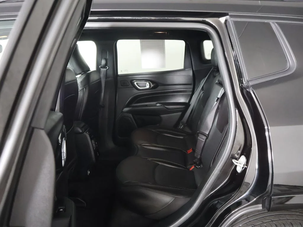 Used 2023 Black Jeep High Altitude image 32