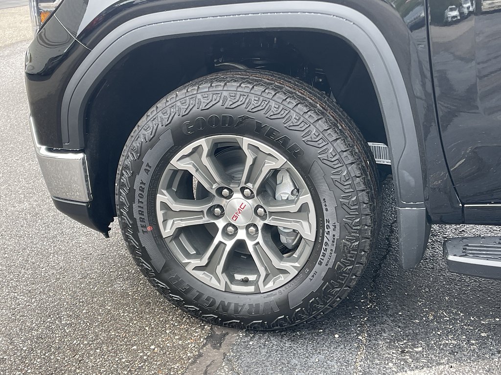 2026 GMC Sierra 1500 SLT - Photo 13