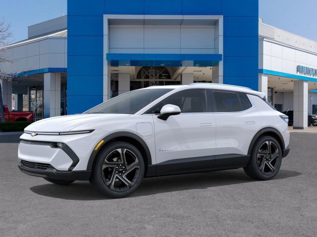 New 2026 Summit White Chevrolet LT image 3