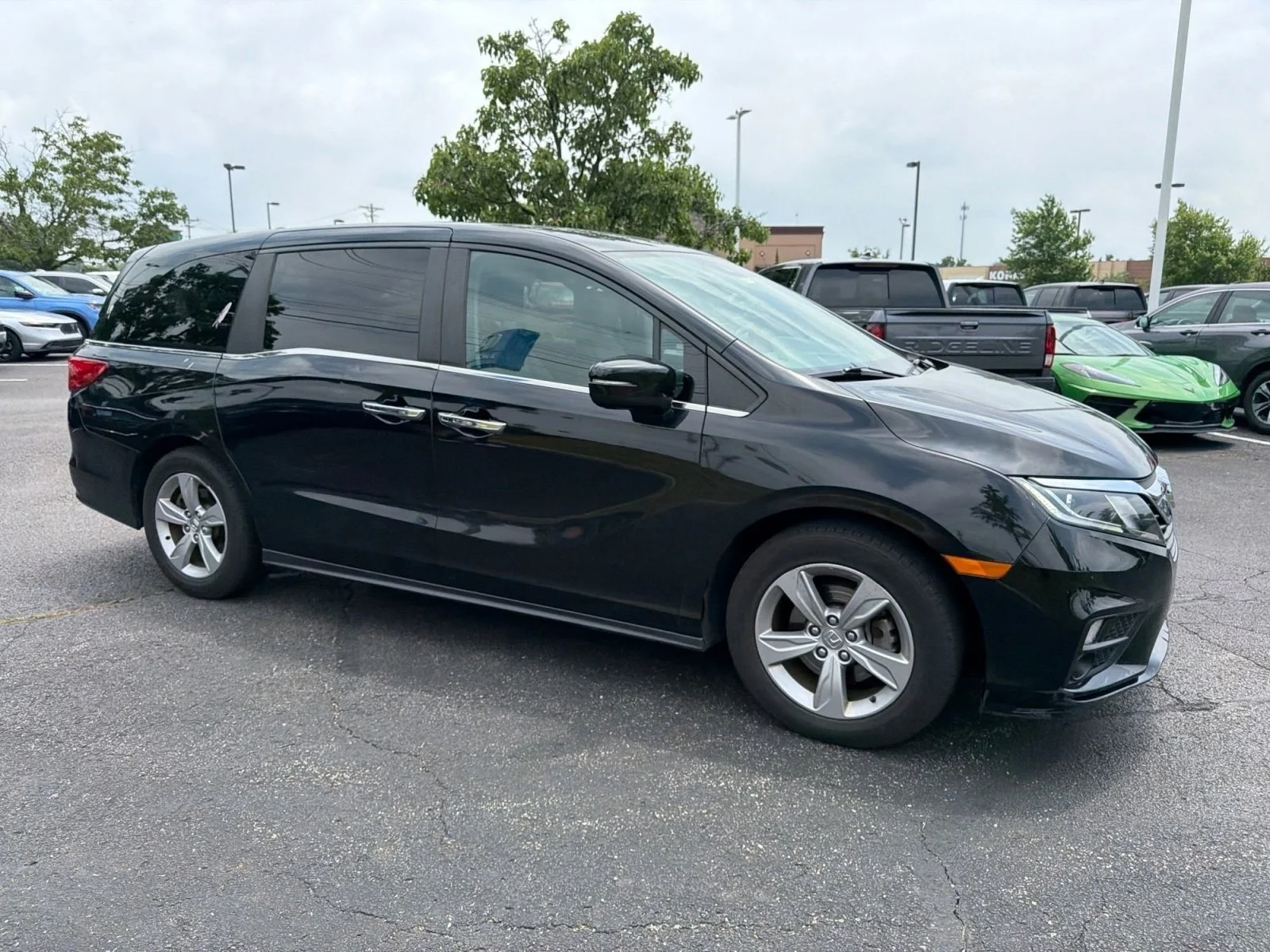 Used 2019 Crystal Black Pearl Honda EX image 13