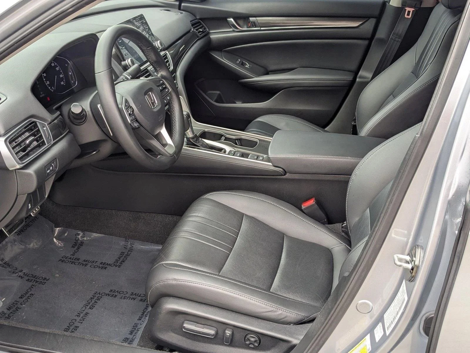 Used 2021 Lunar Silver Metallic Honda Sport SE image 15