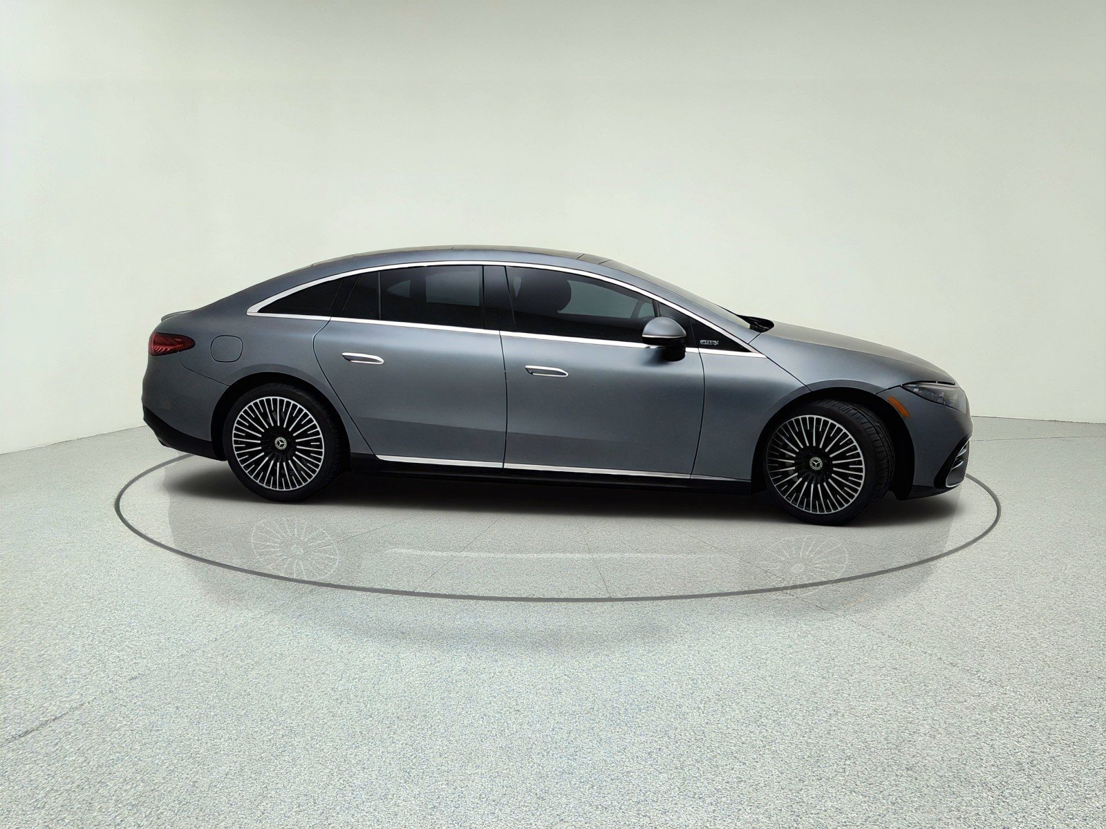 Certified Used 2022 MANUFAKTUR Selenite Grey Magno Mercedes-Benz EQS 450+ Exclusive Trim image 6